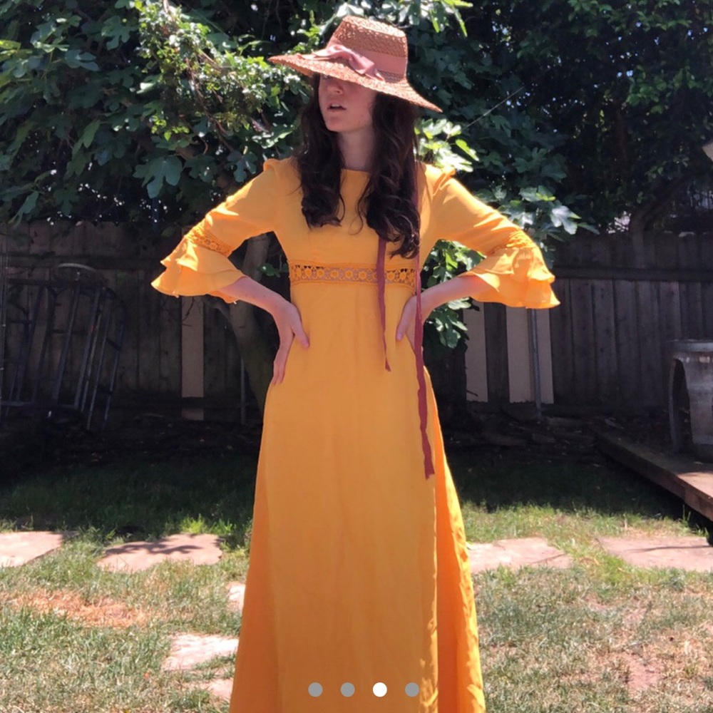 vintage maxi dress - Picture 2 of 4